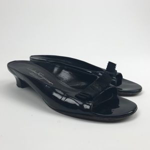 SALVATORE FERRAGAMO BOUTIQUE Black Leather Wedge 9